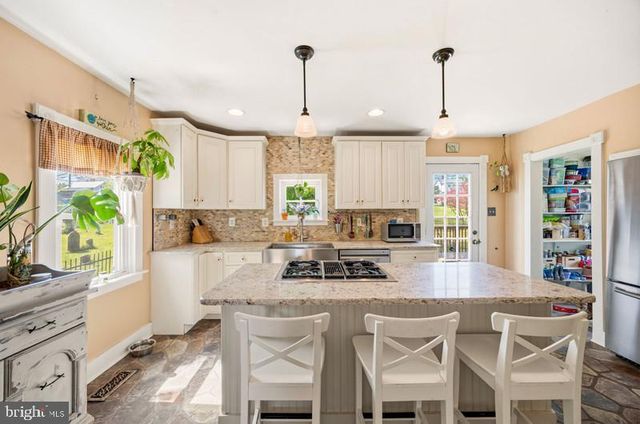 204 CHURCH ST, New Windsor, MD 21776