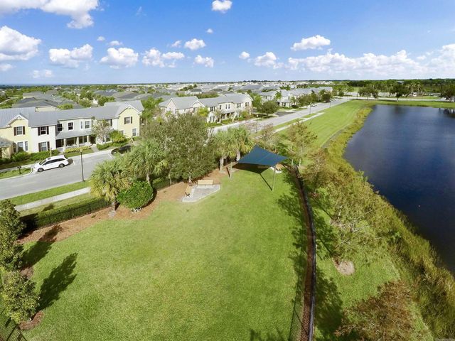 12103 SW Bennington Circle, Port St Lucie, FL 34987