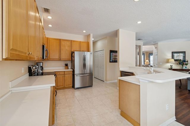 8606 TERRACE PINES COURT, Orlando, FL 32836