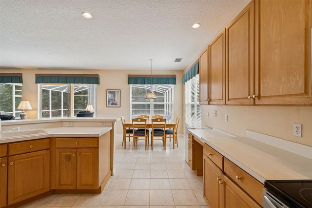 8606 TERRACE PINES COURT, Orlando, FL 32836