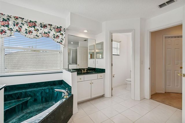 8606 TERRACE PINES COURT, Orlando, FL 32836