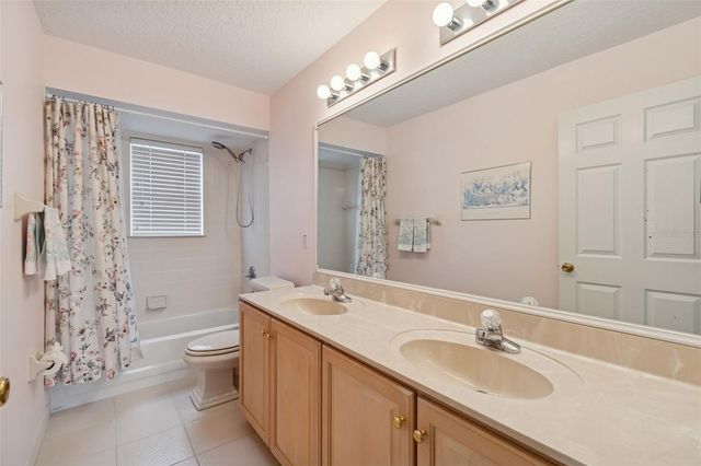 8606 TERRACE PINES COURT, Orlando, FL 32836