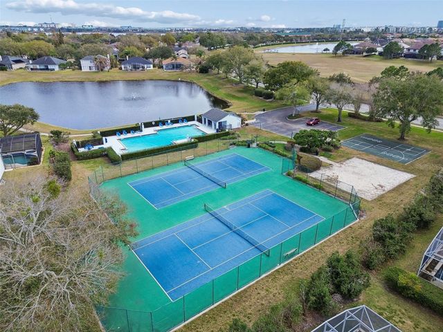 8606 TERRACE PINES COURT, Orlando, FL 32836