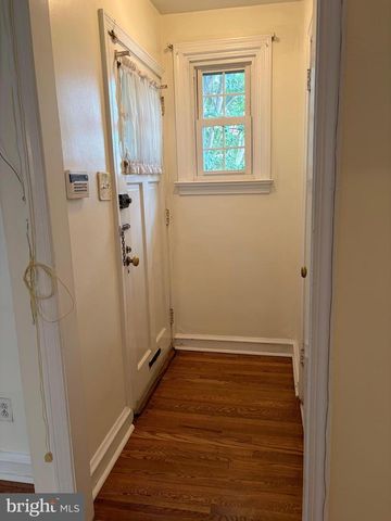 2105 PARKWYN RD, Philadelphia, PA 19131