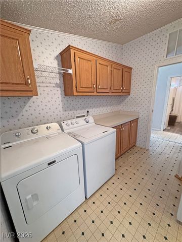 2490 Quebec Street, Pahrump, NV 89048