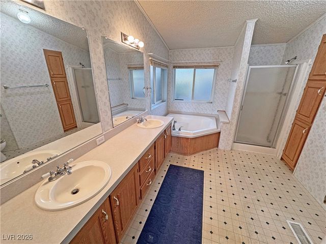 2490 Quebec Street, Pahrump, NV 89048