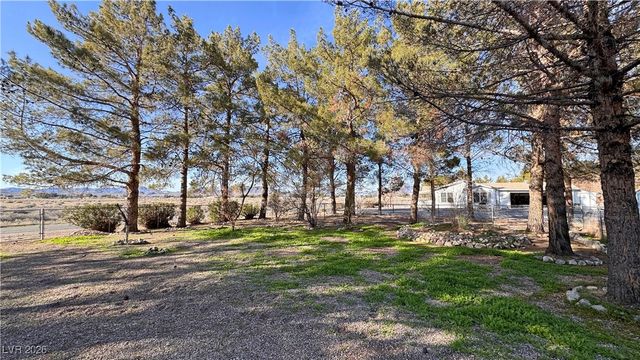 2490 Quebec Street, Pahrump, NV 89048