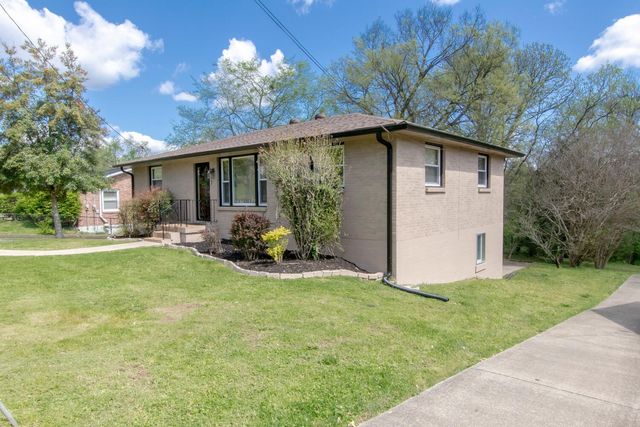 1823 Willow Springs Dr, Nashville, TN 37216