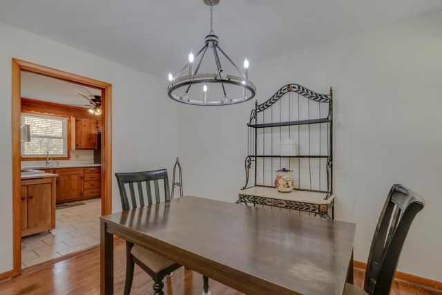 1823 Willow Springs Dr, Nashville, TN 37216