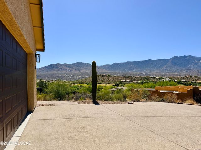 64568 E Calle Rosa Linda, Tucson, AZ 85739