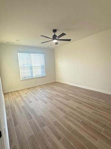 7773 Via Roma Avenue, Springdale, AR 72762