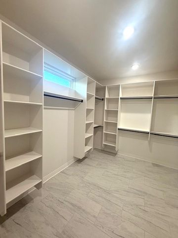 7773 Via Roma Avenue, Springdale, AR 72762