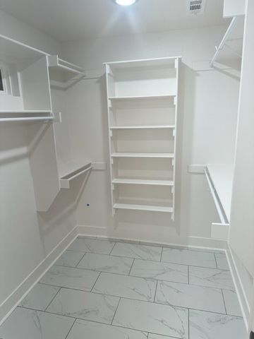 7773 Via Roma Avenue, Springdale, AR 72762