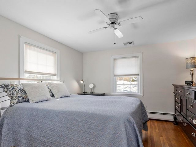 6 Starlight Avenue, Chelmsford, MA 01824