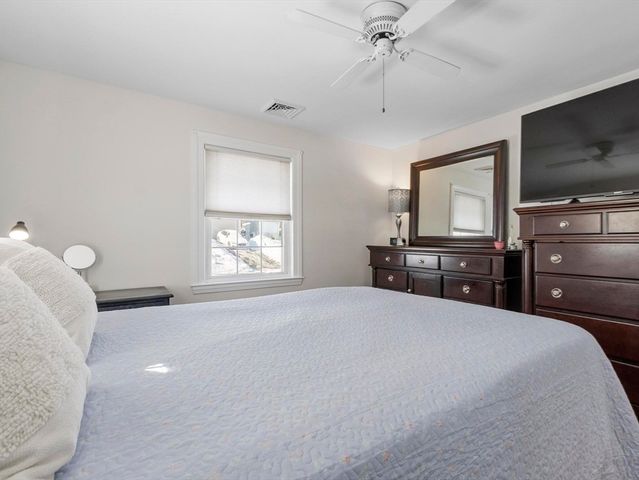 6 Starlight Avenue, Chelmsford, MA 01824