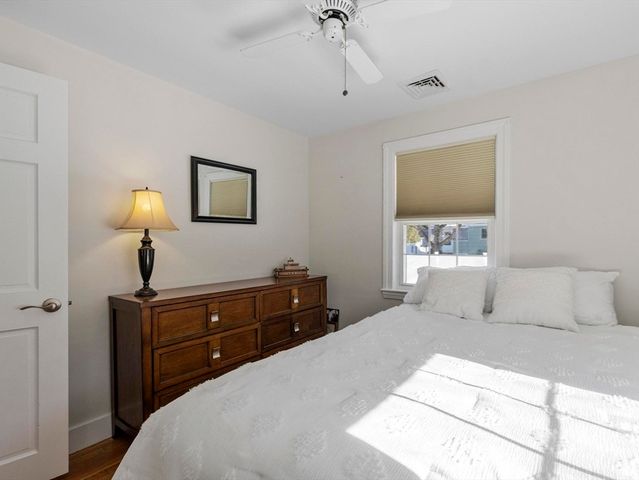 6 Starlight Avenue, Chelmsford, MA 01824