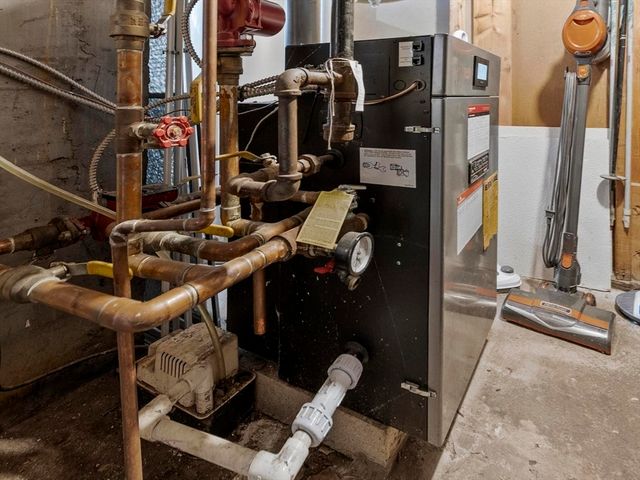 6 Starlight Avenue, Chelmsford, MA 01824