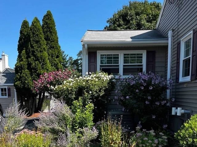 6 Starlight Avenue, Chelmsford, MA 01824