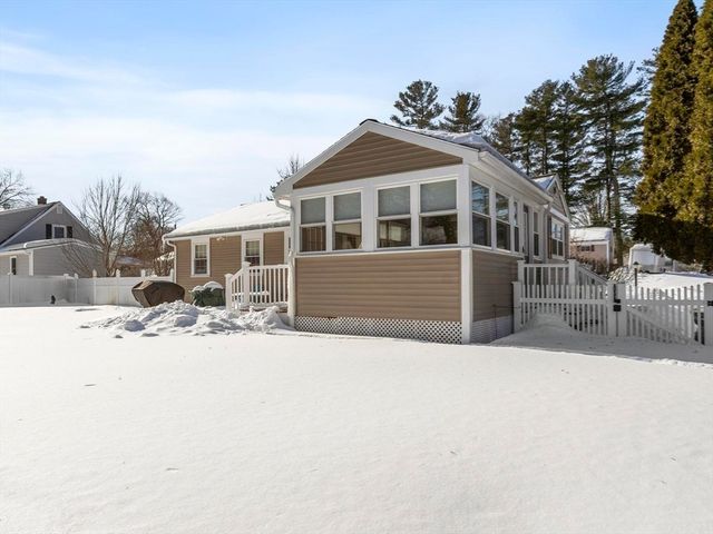 6 Starlight Avenue, Chelmsford, MA 01824