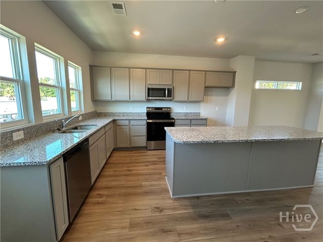 21 Towne Park Court, Rincon, GA 31326