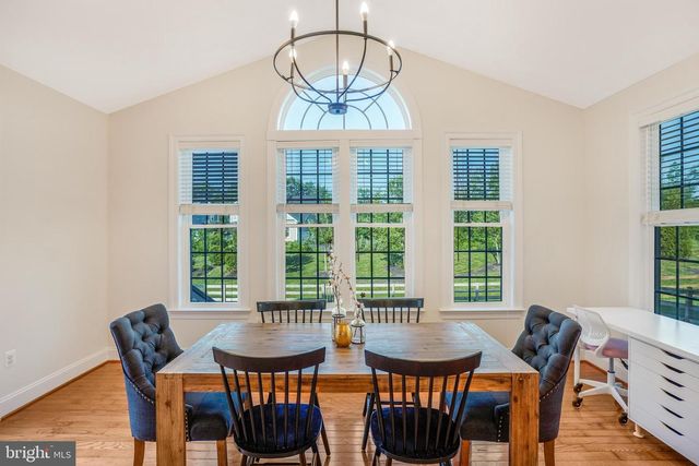 41443 CARRIAGE HORSE DR, Aldie, VA 20105