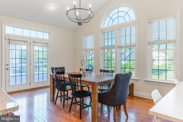 41443 CARRIAGE HORSE DR, Aldie, VA 20105