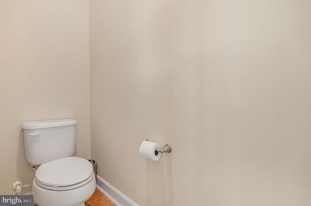 41443 CARRIAGE HORSE DR, Aldie, VA 20105