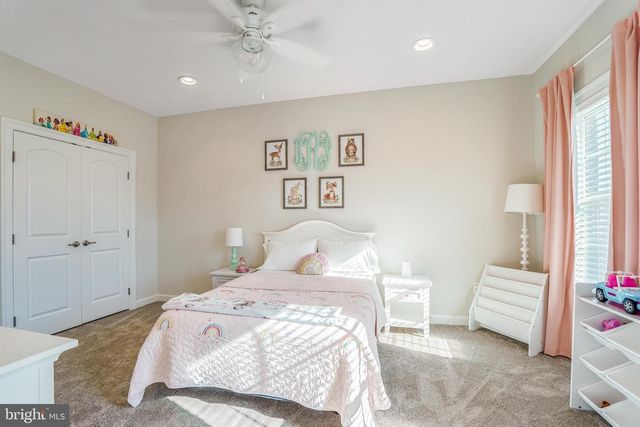 41443 CARRIAGE HORSE DR, Aldie, VA 20105