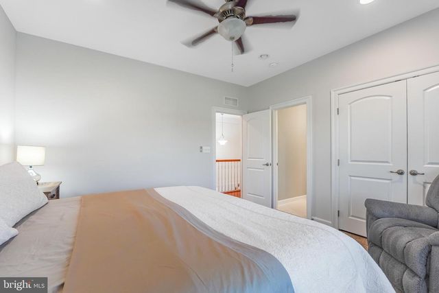 41443 CARRIAGE HORSE DR, Aldie, VA 20105