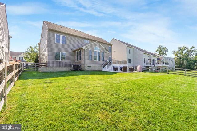 41443 CARRIAGE HORSE DR, Aldie, VA 20105