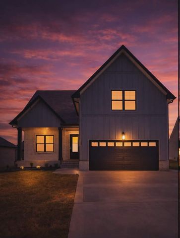 113 Aspen Pine Dr, Clarksville, TN 37043