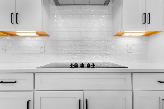 113 Aspen Pine Dr, Clarksville, TN 37043