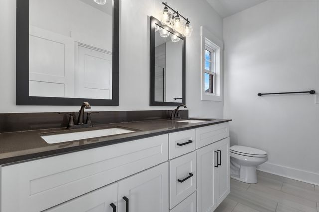 113 Aspen Pine Dr, Clarksville, TN 37043