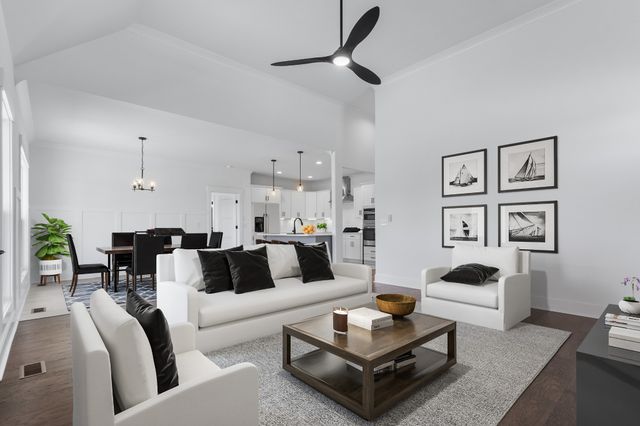 113 Aspen Pine Dr, Clarksville, TN 37043