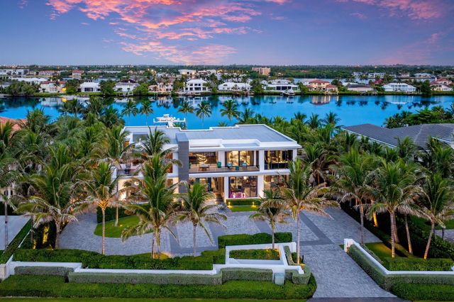 1660 S Ocean Boulevard, Manalapan, FL 33462