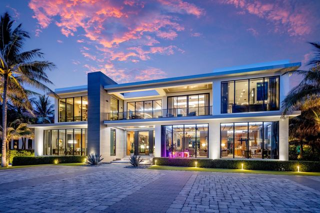 1660 S Ocean Boulevard, Manalapan, FL 33462