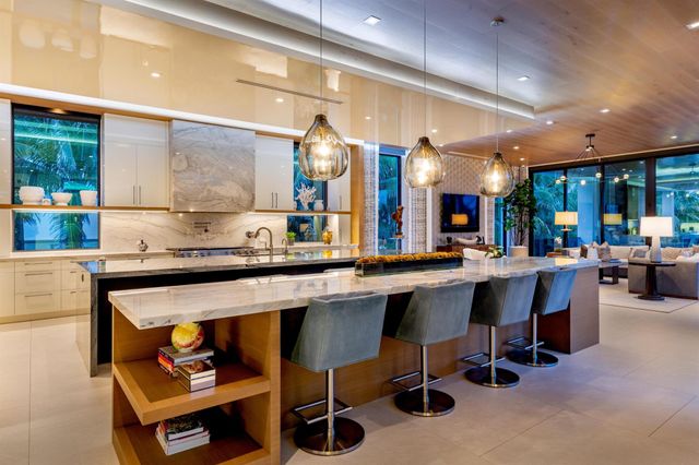 1660 S Ocean Boulevard, Manalapan, FL 33462