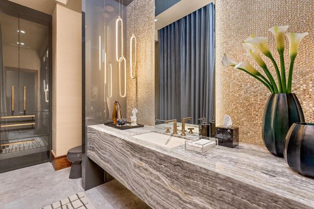 1660 S Ocean Boulevard, Manalapan, FL 33462