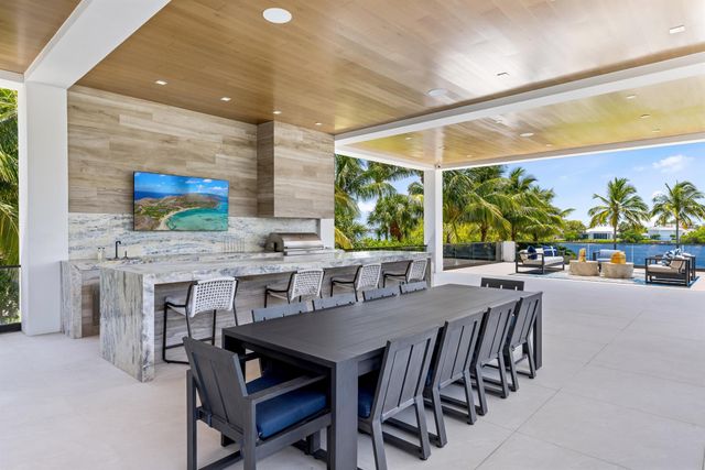 1660 S Ocean Boulevard, Manalapan, FL 33462