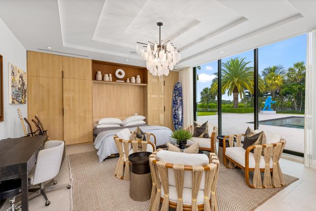 1660 S Ocean Boulevard, Manalapan, FL 33462