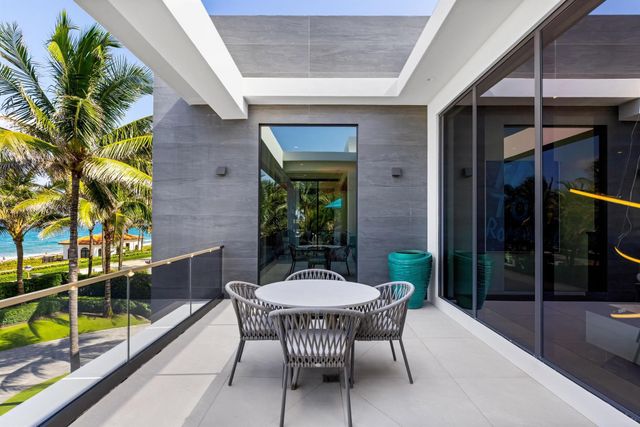 1660 S Ocean Boulevard, Manalapan, FL 33462