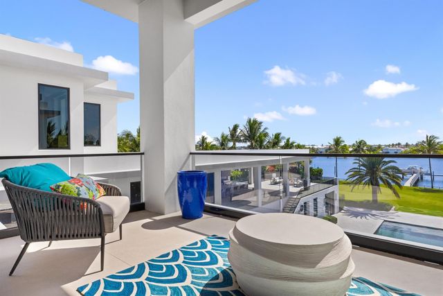 1660 S Ocean Boulevard, Manalapan, FL 33462