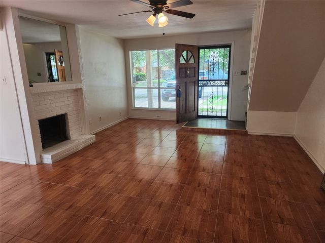 2614 Santa Barbara Drive, Grand Prairie, TX 75052