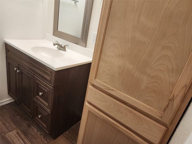 2614 Santa Barbara Drive, Grand Prairie, TX 75052