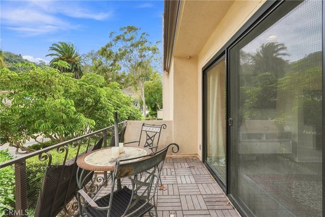 2525 Via Campesina 307, Palos Verdes Estates, CA 90274