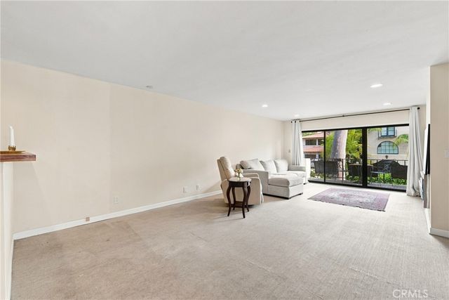 2525 Via Campesina 307, Palos Verdes Estates, CA 90274