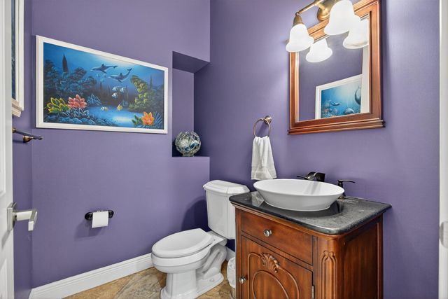 8551 SE Driftwood Street, Hobe Sound, FL 33455