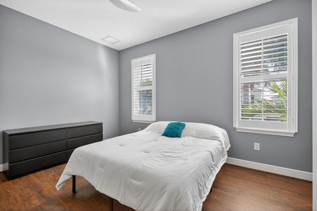 8551 SE Driftwood Street, Hobe Sound, FL 33455