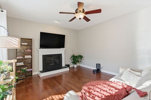 5117 W Oak Highland Dr, Antioch, TN 37013