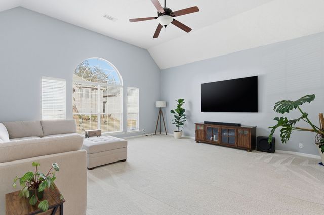 5117 W Oak Highland Dr, Antioch, TN 37013